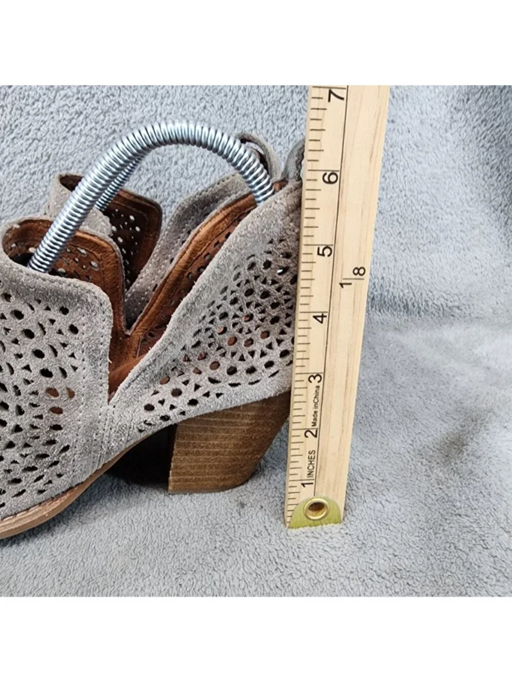 Jeffrey Campbell Shoes Womens Size 7.5 Rosalee Tan Suede Ankle Boots *Read*